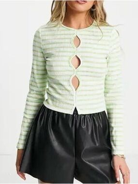Topshop Keyhole Top size 8-10 NWT y2k cute size medium